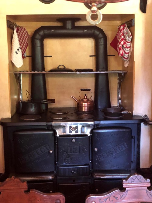 stove, Armour Stiner Octagon House